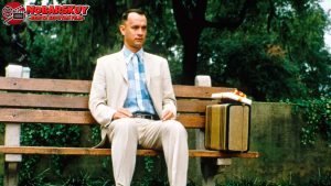 Dari Pinggiran ke Pusat Dunia: Perjalanan Forrest Gump