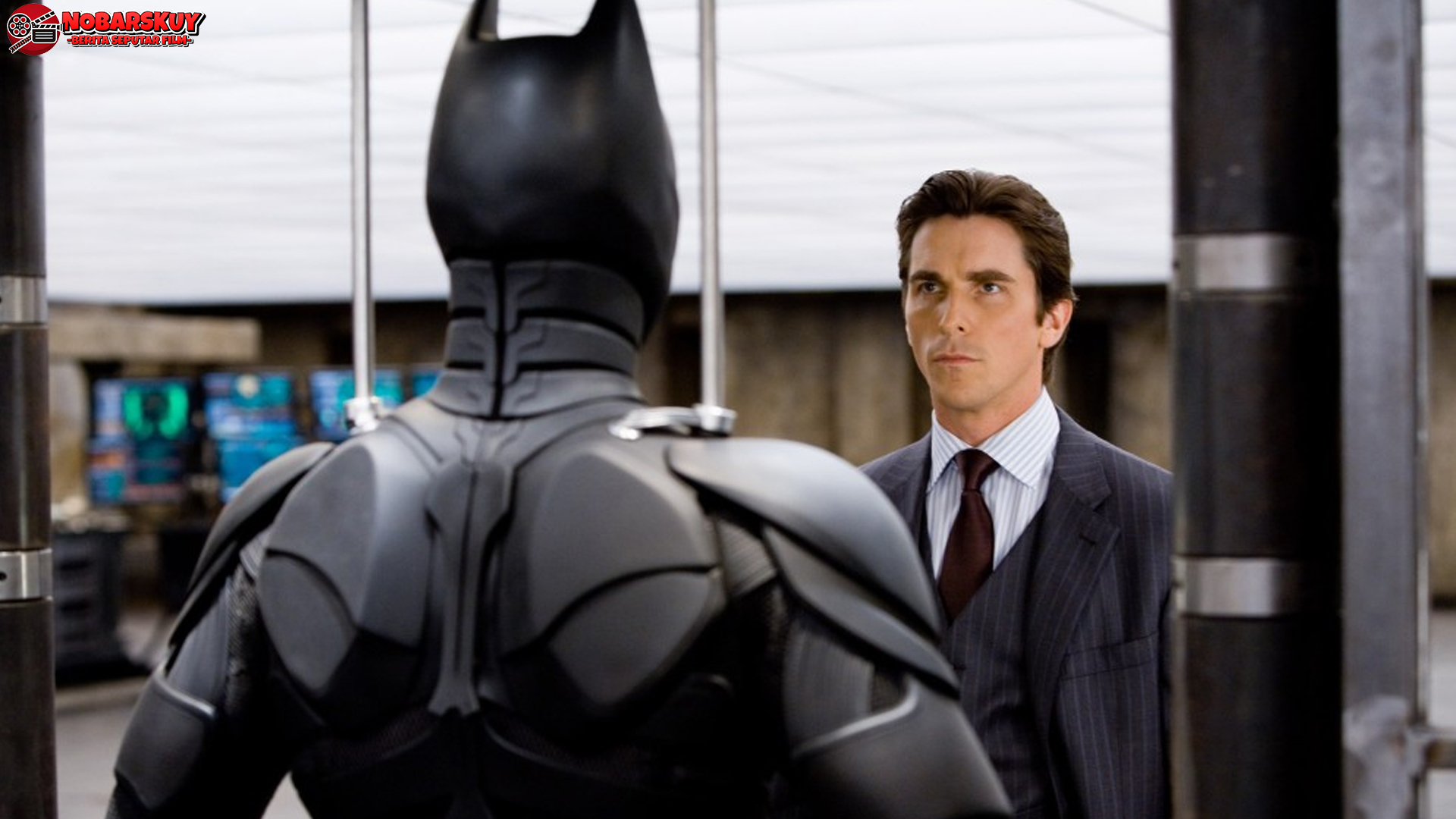 Kekuatan Visual dan Narasi dalam Film The Dark Knight Epik